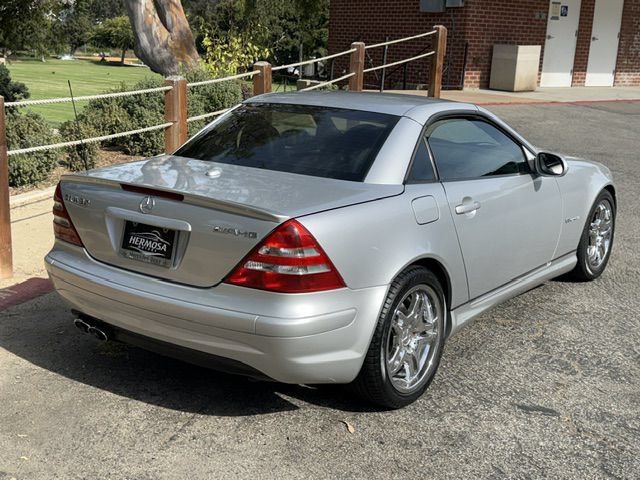 Used 2004 Mercedes-Benz SLK 32 AMG image 5