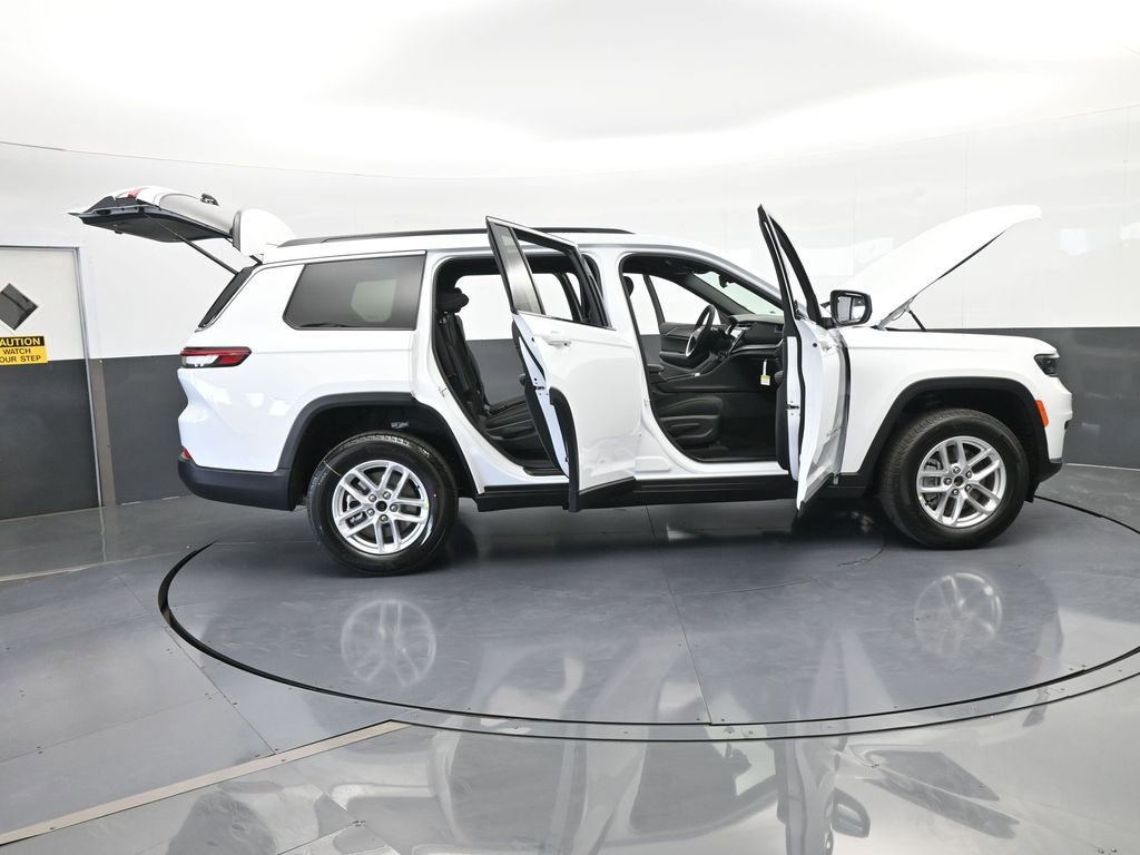 New 2026 Jeep Grand Cherokee L Laredo image 68