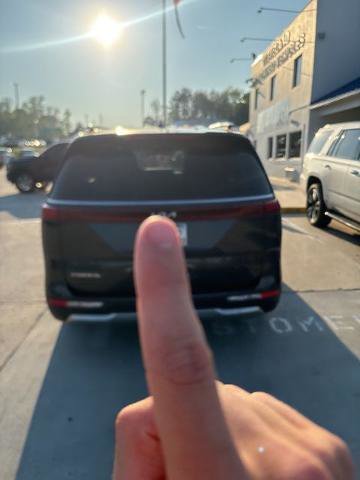 Used 2024 Kia Carnival SX Prestige image 6