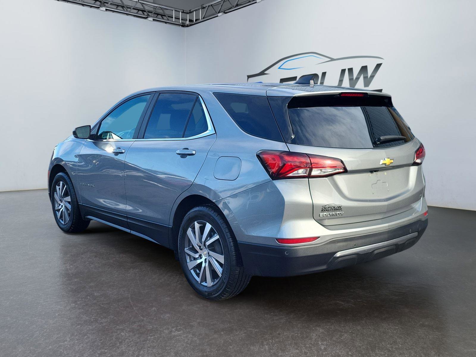 Used 2023 Chevrolet Equinox LT image 5