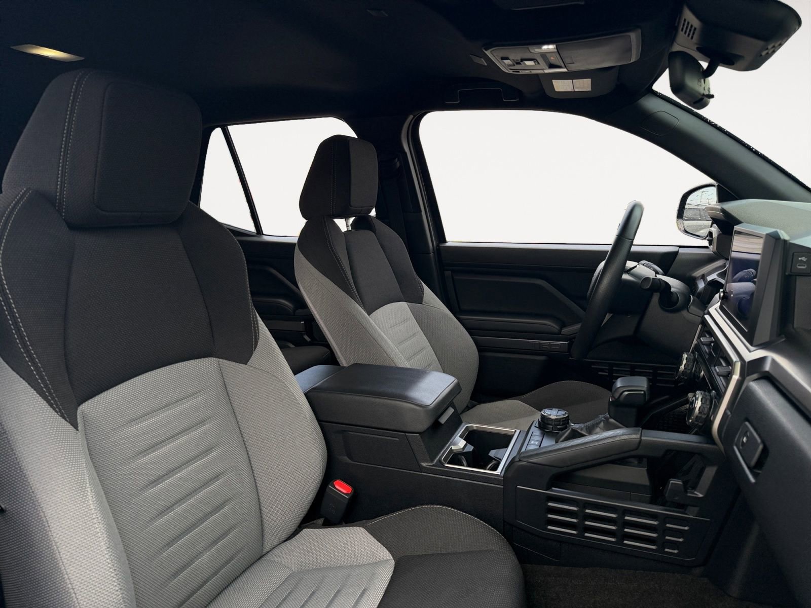 Certified 2025 Toyota 4Runner TRD Off-Road image 15