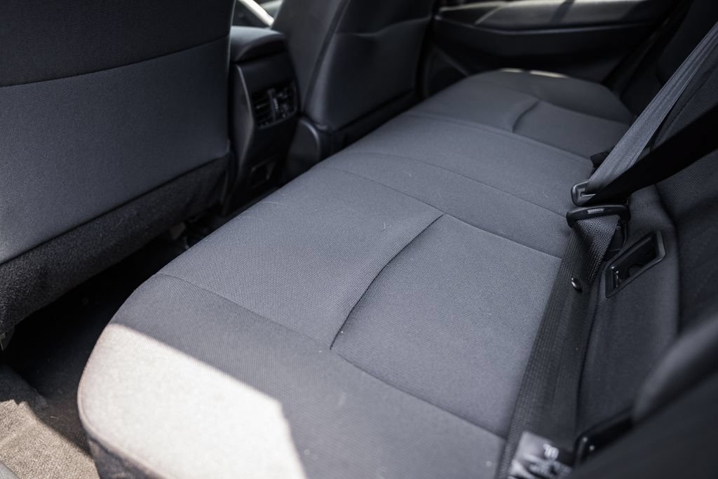 Used 2022 Toyota Corolla Cross LE AWD/4WD image 28