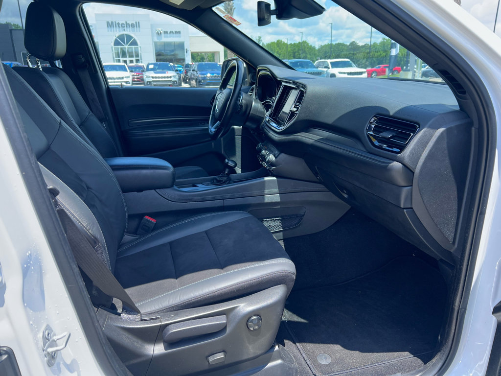 Used 2022 Dodge Durango GT RWD image 14