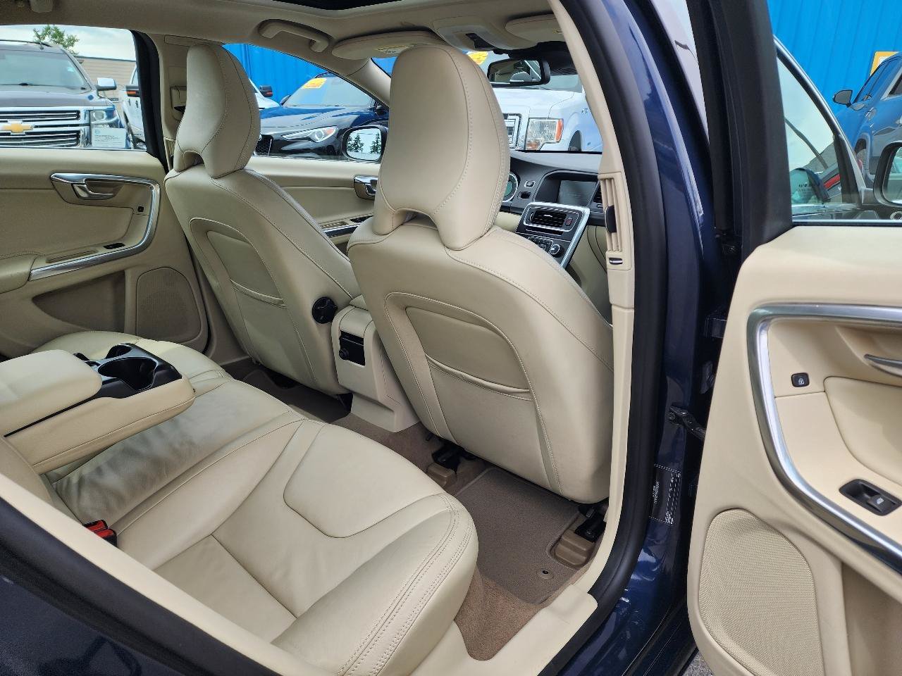 Used 2013 Volvo S60 T5 AWD/4WD image 26