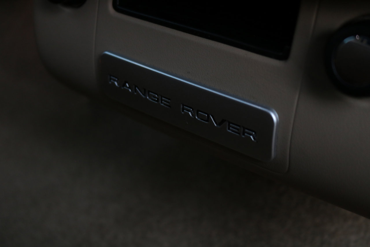 Used 2016 Land Rover Range Rover Supercharged image 44