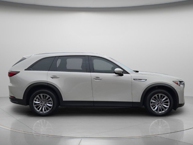 Used 2025 MAZDA CX-90 3.3 Turbo w/ Preferred Package AWD/4WD image 9