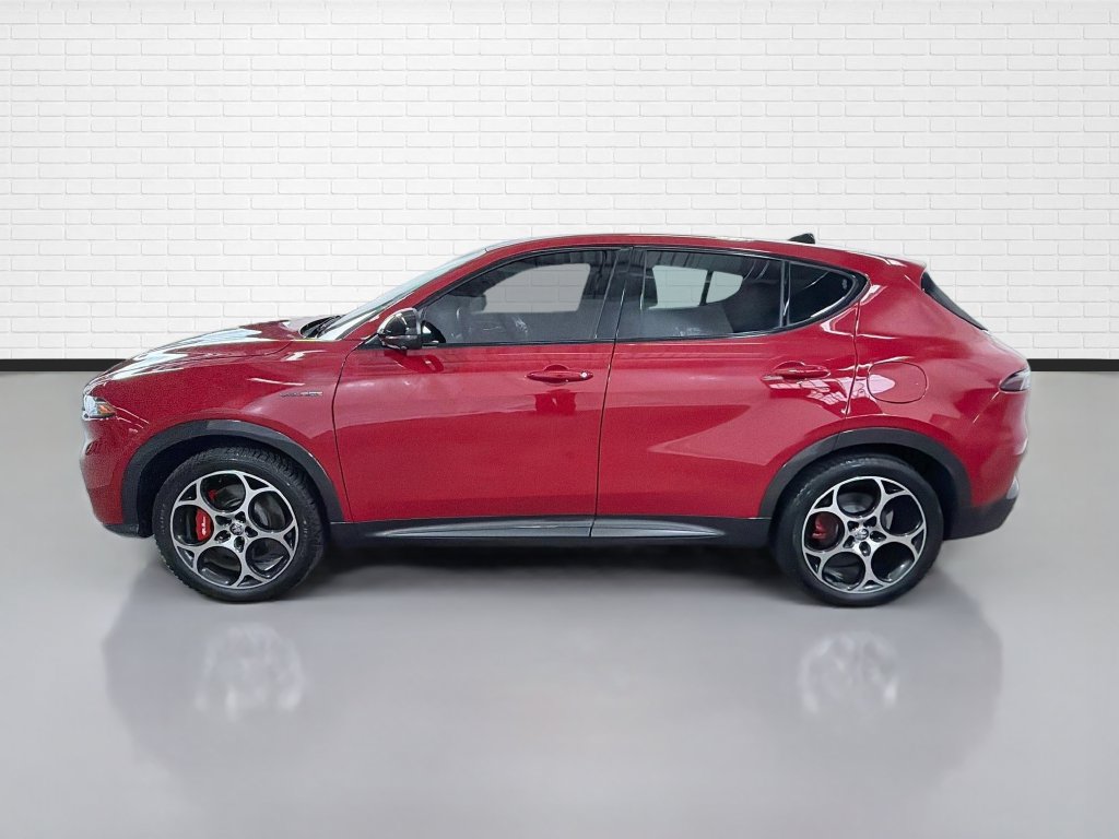 Used 2024 Alfa Romeo Tonale Veloce AWD/4WD image 6