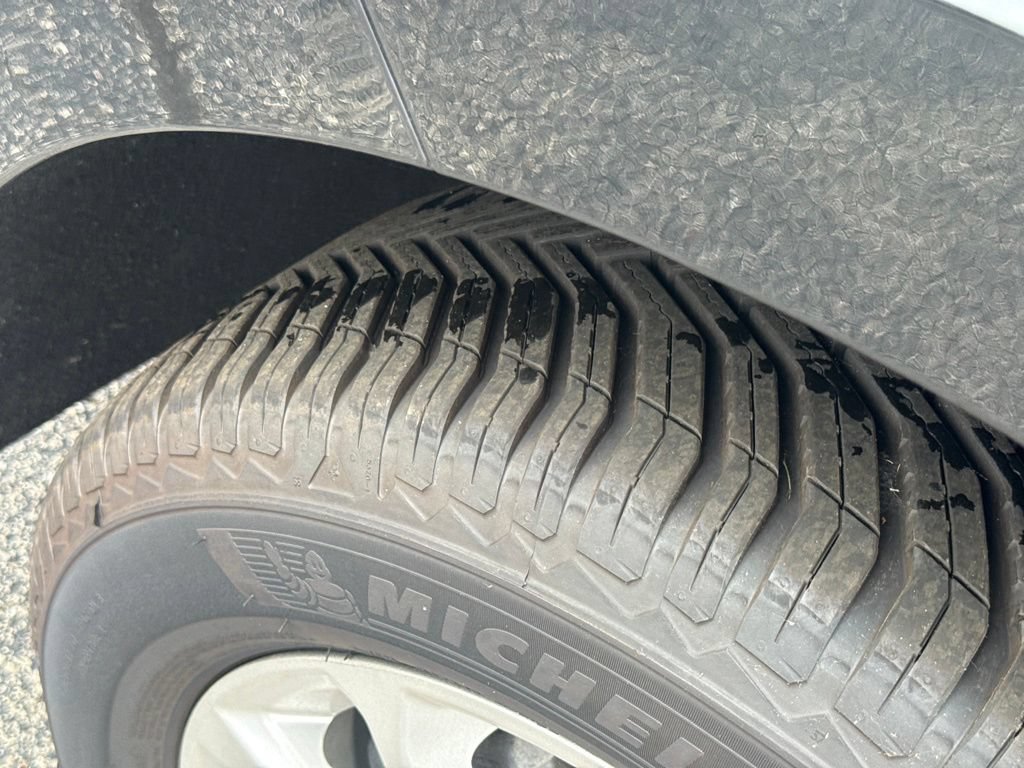 Certified 2021 Chevrolet Equinox LT AWD/4WD image 7