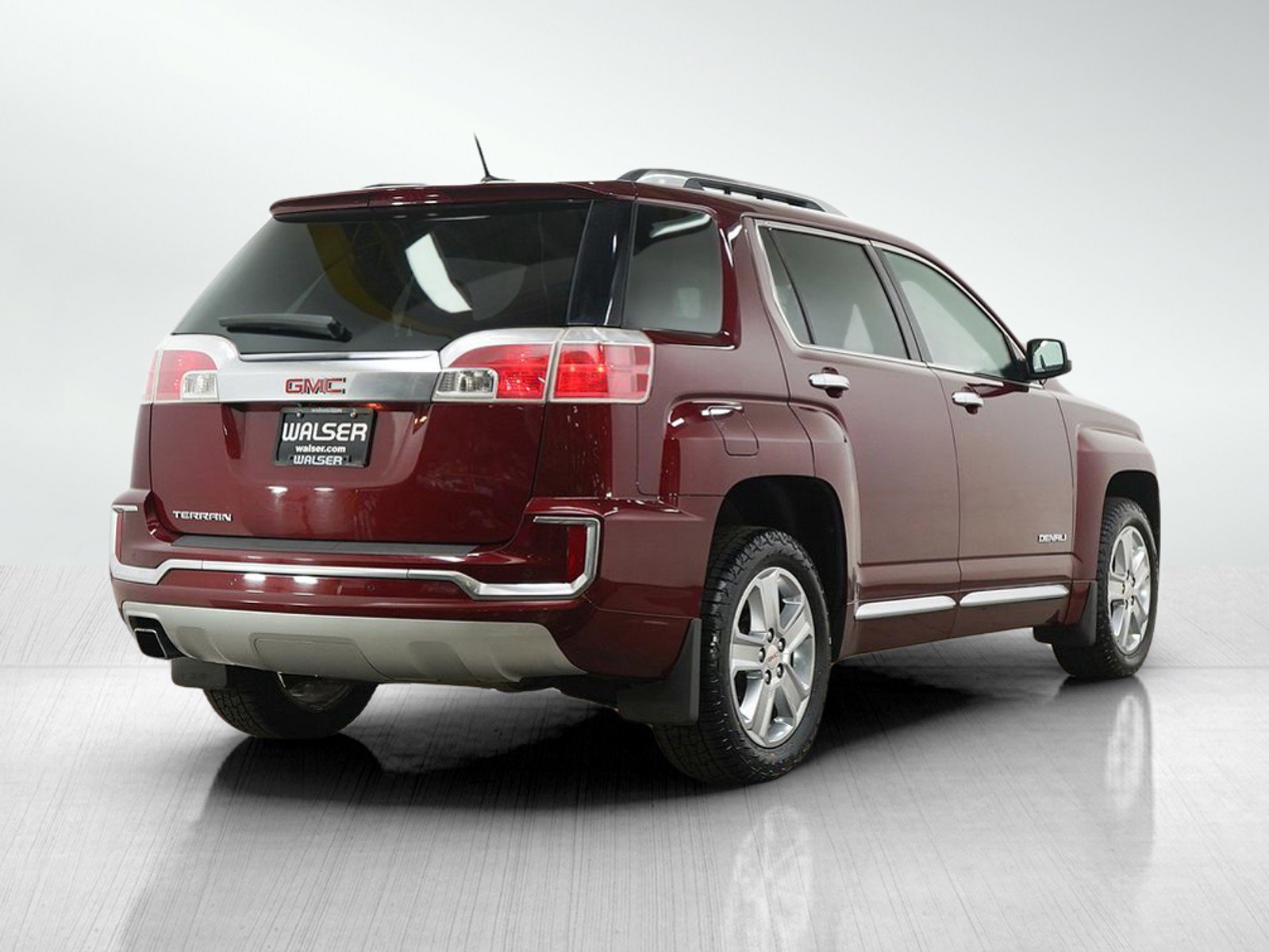 Used 2016 GMC Terrain Denali image 5