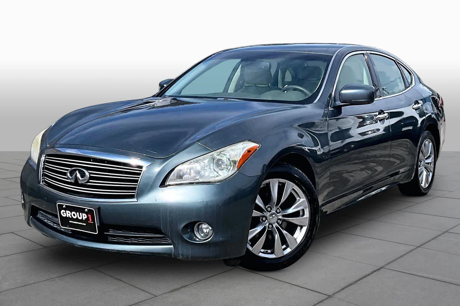 Used 2012 INFINITI M37 w/ Premium Pkg RWD image 38