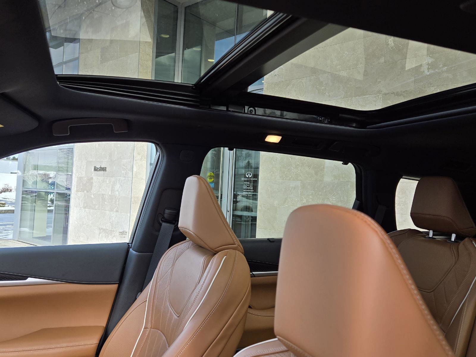 Certified 2025 INFINITI QX60 Autograph w/ Cargo Package image 6