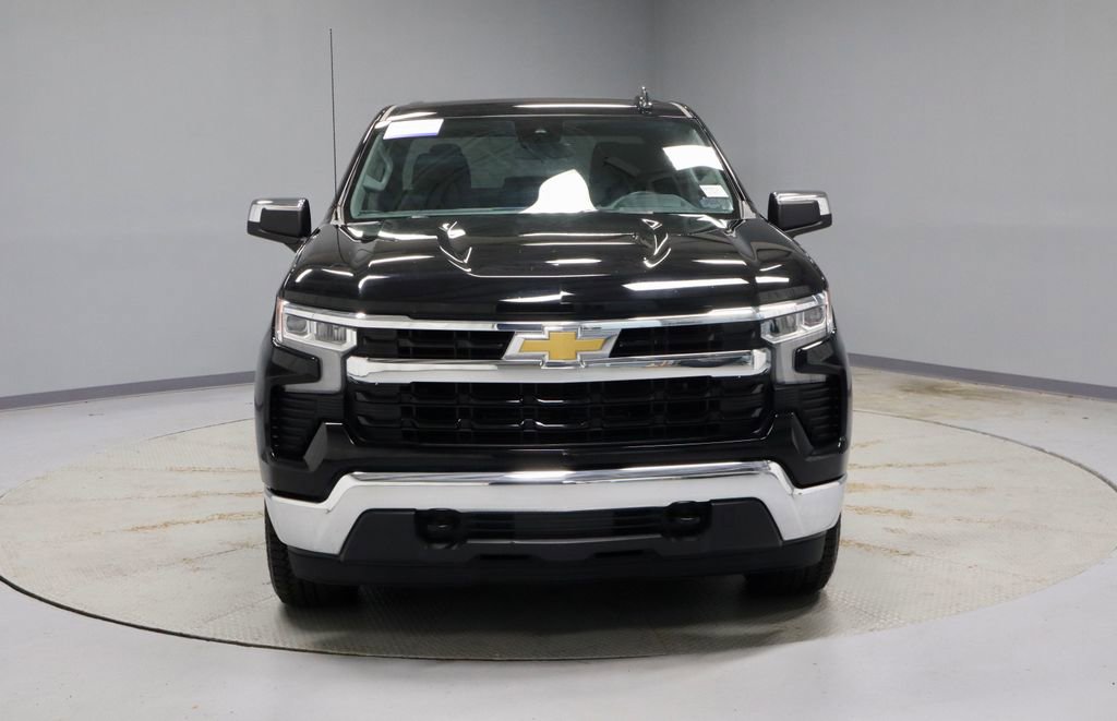 Used 2023 Chevrolet Silverado 1500 LT AWD/4WD image 8