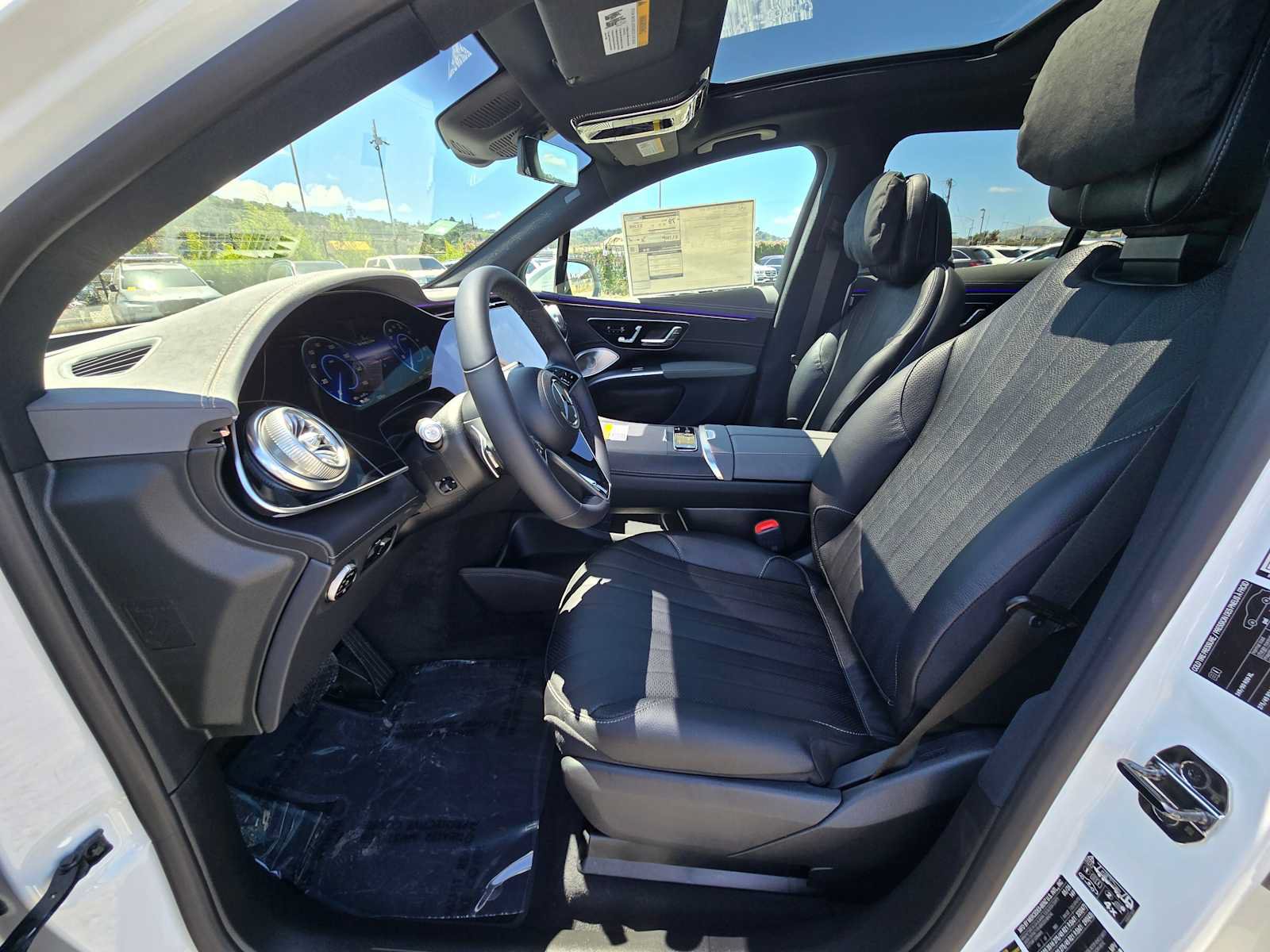 New 2026 Mercedes-Benz EQS 400 4MATIC SUV image 21