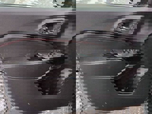 New 2026 Chevrolet Trax RS w/ Sunroof Package image 23