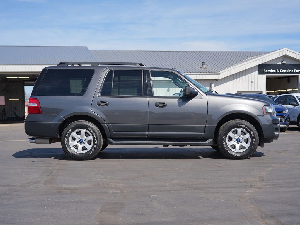 Used 2016 Ford Expedition XL w/ Equipment Group 101A image 2