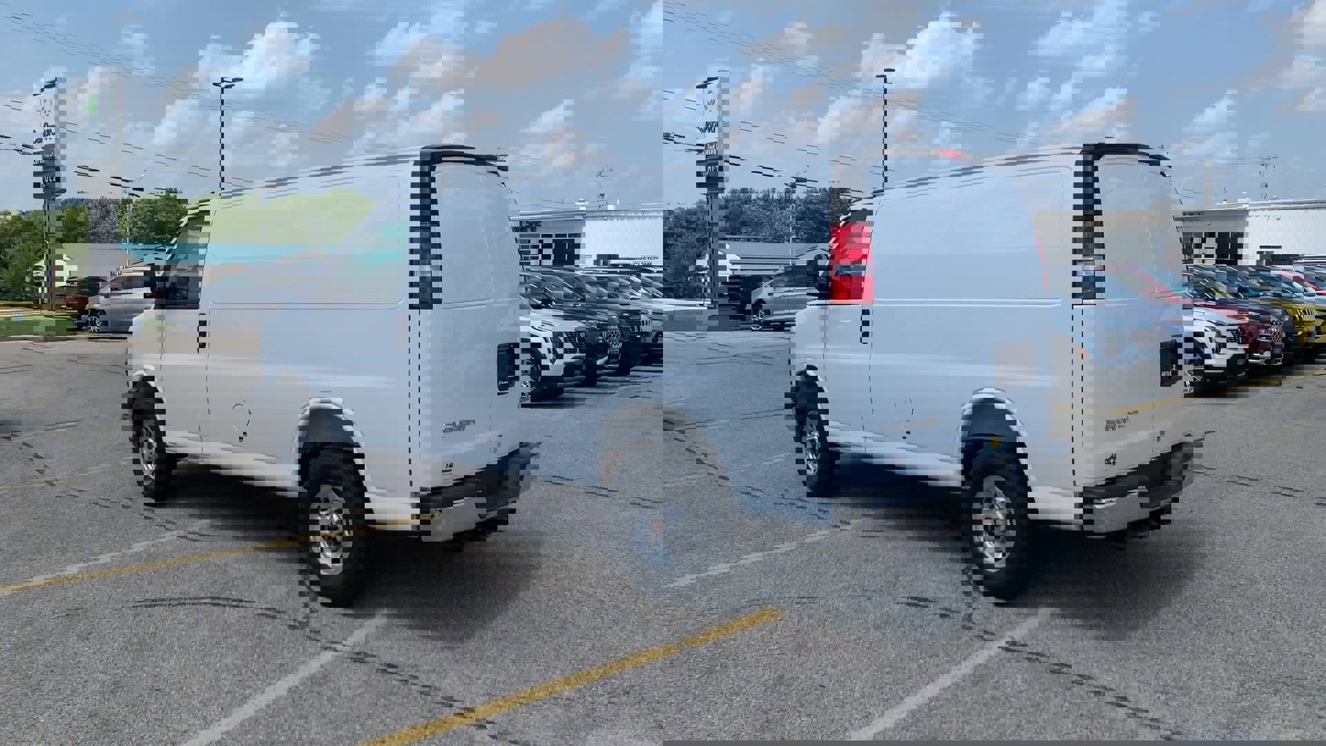 New 2025 GMC Savana 2500 w/ Driver Convenience Package image 30