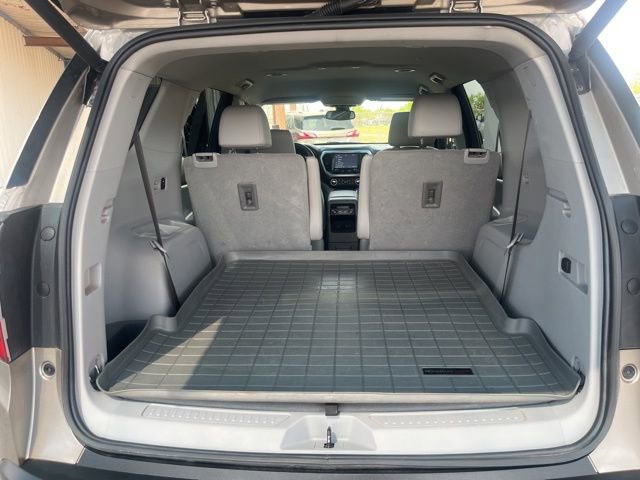 Used 2023 GMC Acadia SLT w/ Preferred Package image 8