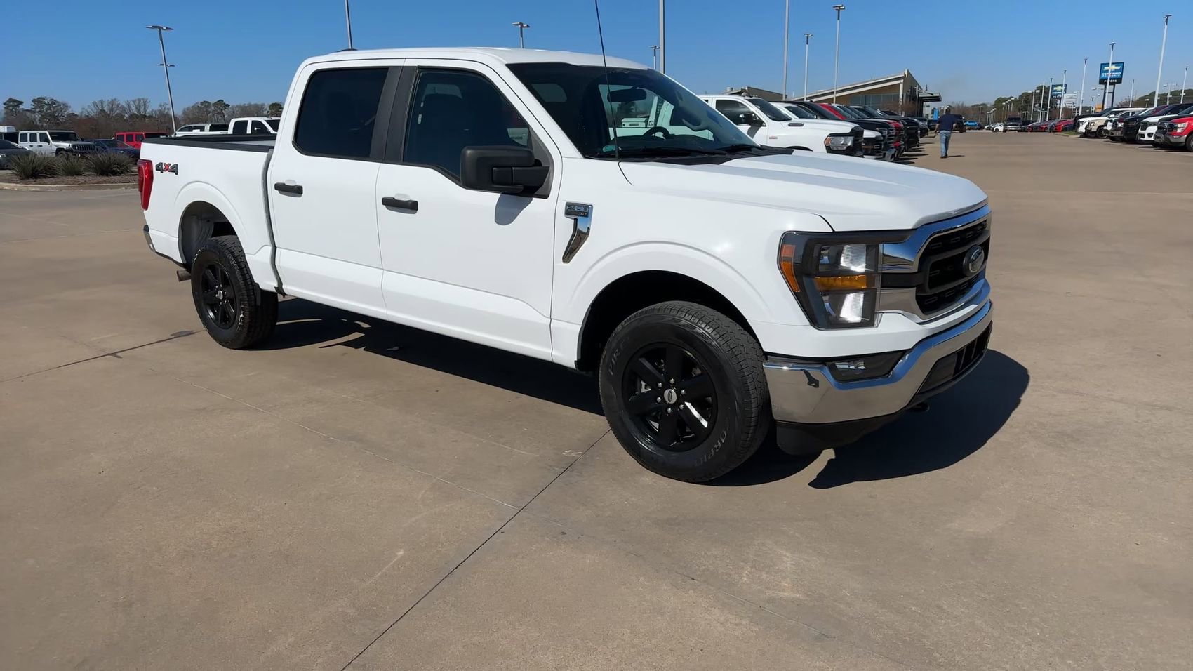 Used 2023 Ford F150 XLT image 3