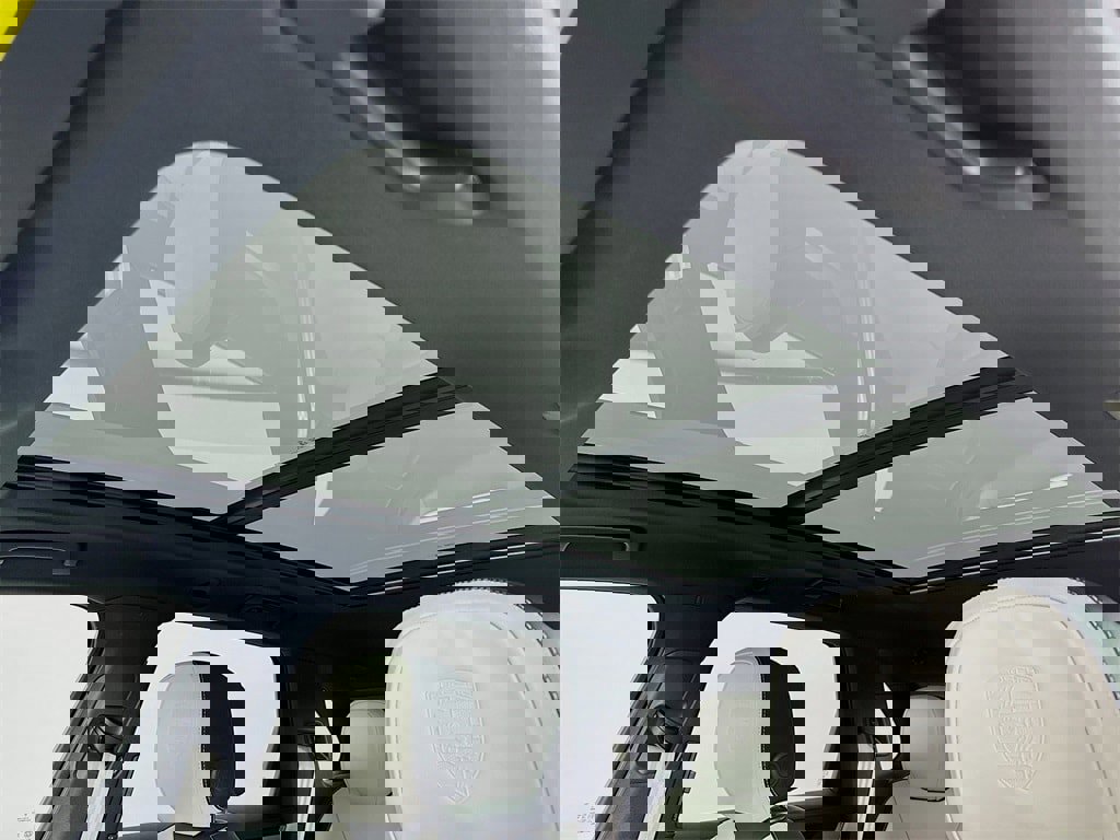 New 2026 Porsche Cayenne E-Hybrid image 23