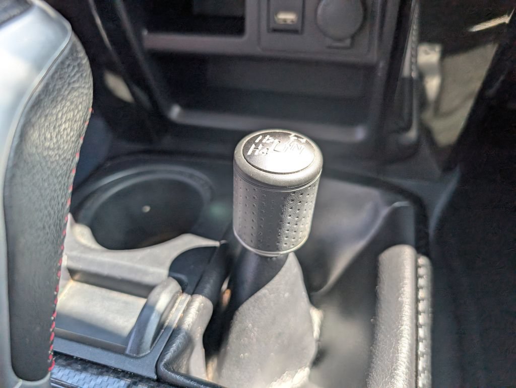 Used 2020 Toyota 4Runner TRD Off-Road AWD/4WD image 18