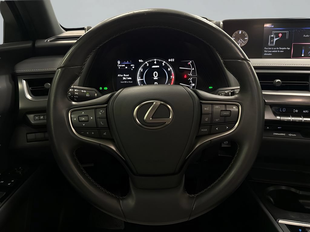 Used 2021 Lexus UX 200 w/ Accessory Package (Z1) FWD image 18