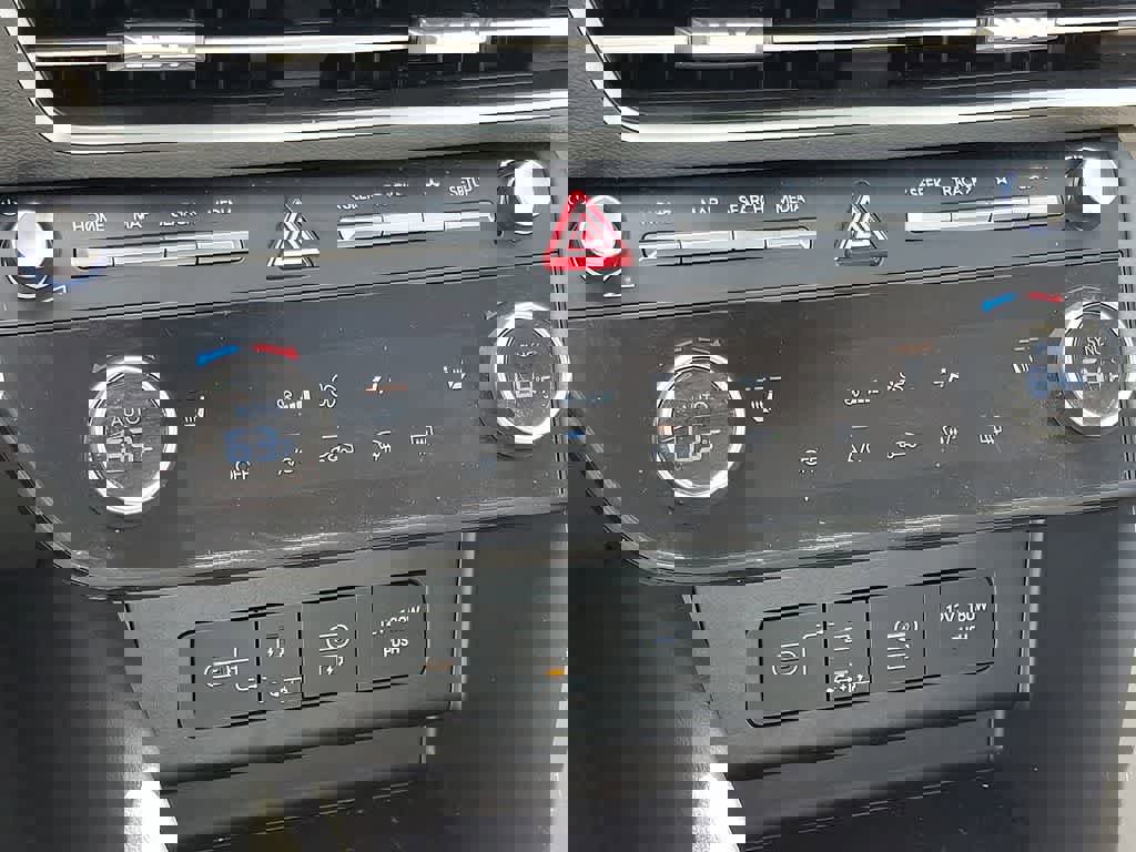 Used 2025 Hyundai Sonata SEL image 15