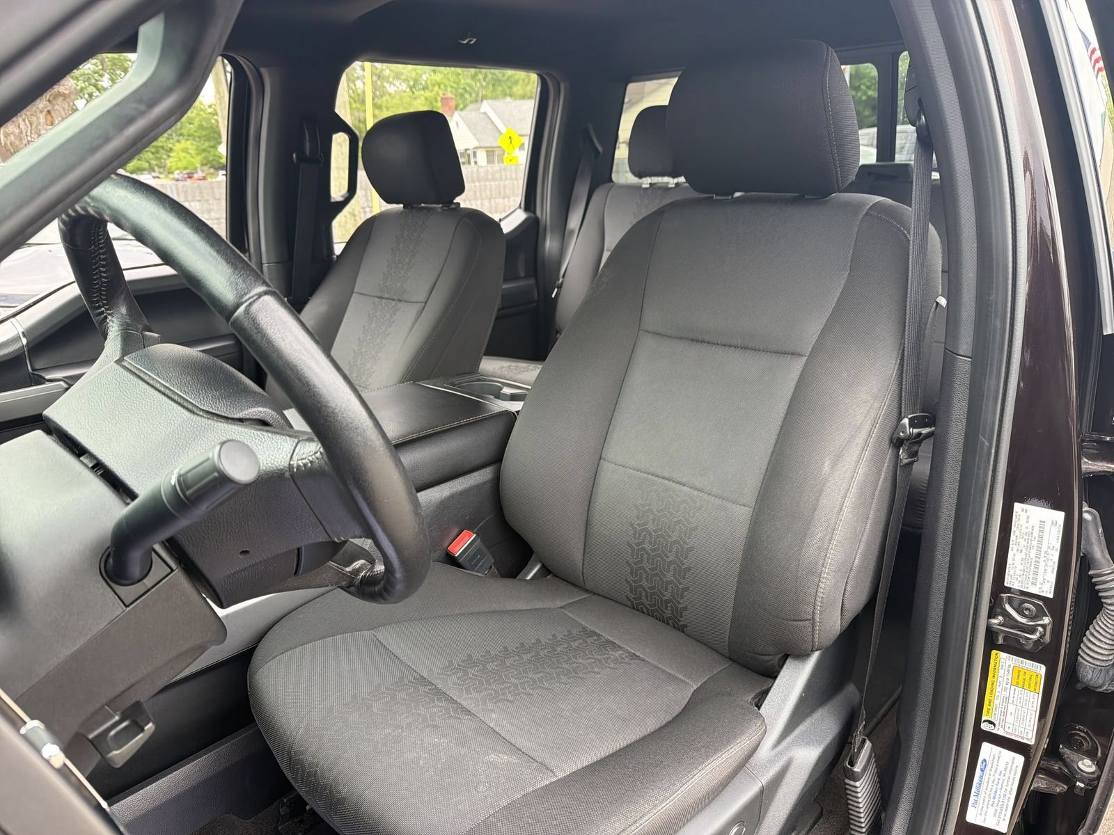 Used 2020 Ford F150 XLT w/ Equipment Group 302A Luxury AWD/4WD image 23