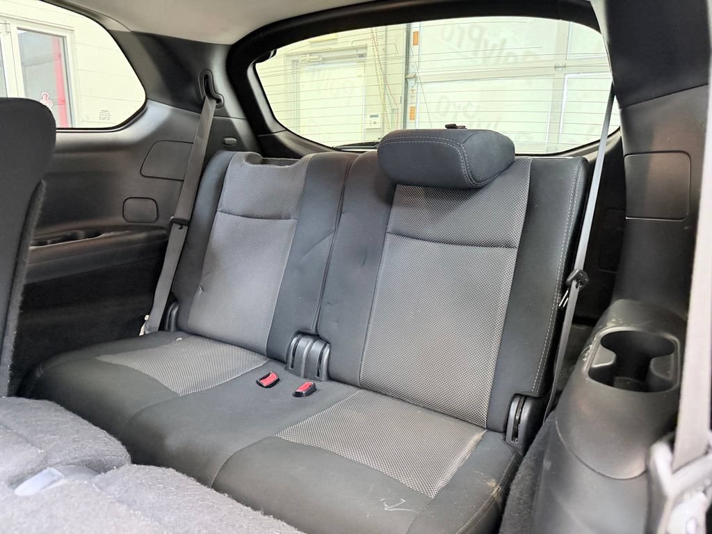 Used 2019 Nissan Pathfinder SV FWD image 21