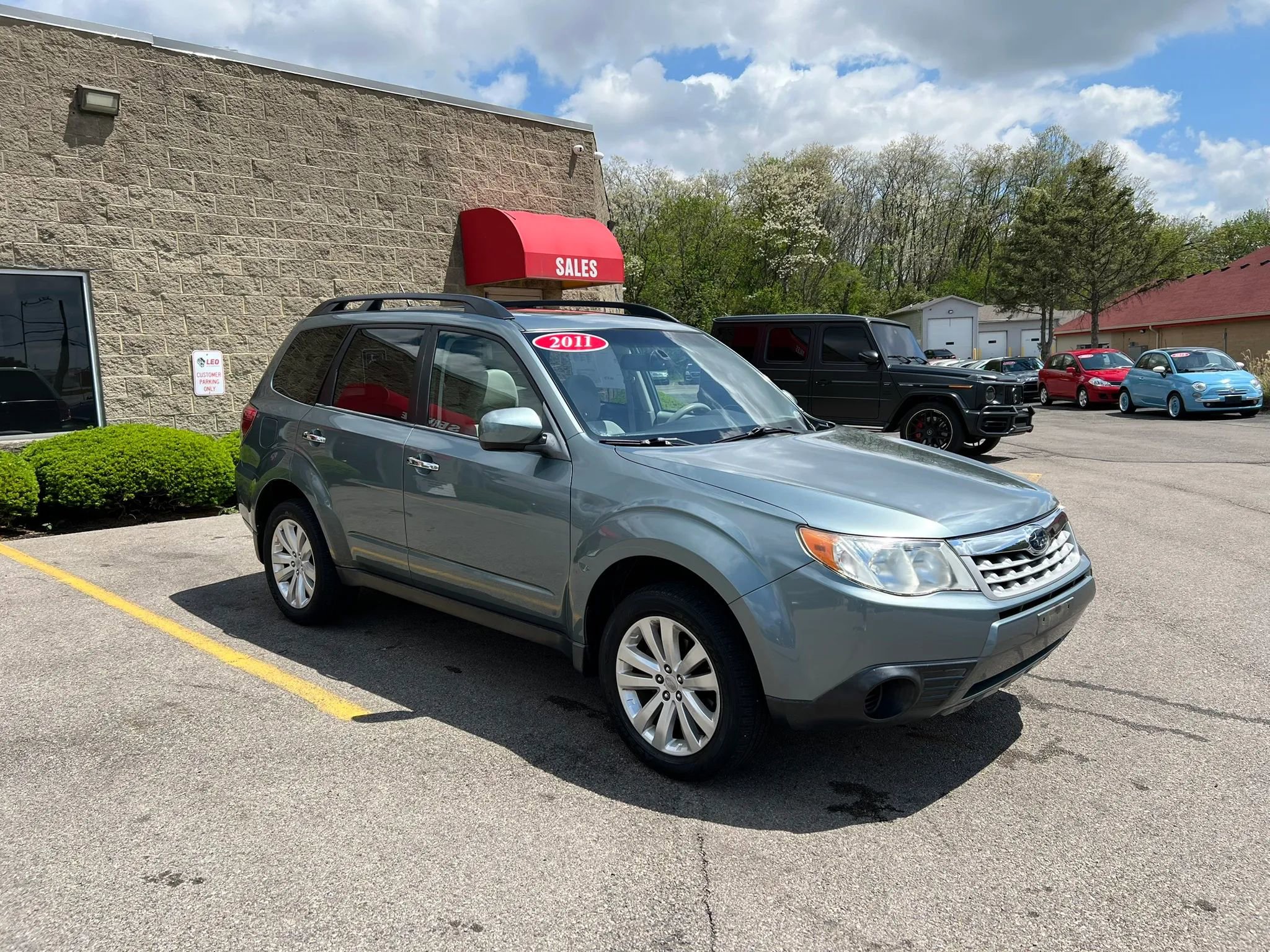 Used 2011 Subaru Forester 2.5X Premium w/ All-Weather Pkg AWD/4WD image 3