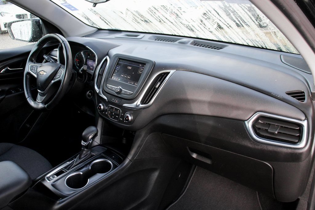 Used 2022 Chevrolet Equinox LT w/ Driver Convenience Package FWD image 36