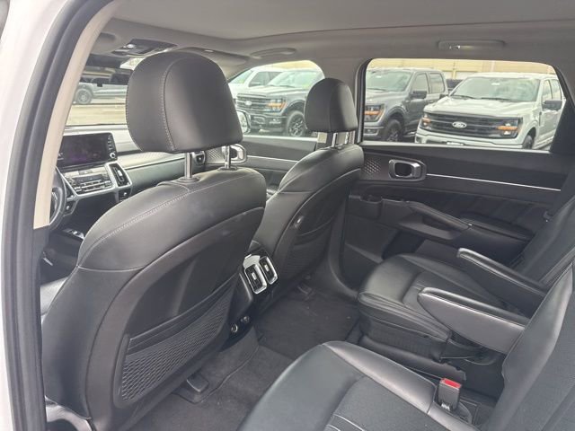 Used 2022 Kia Sorento SX image 22
