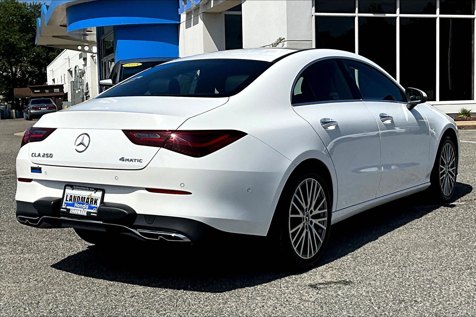 Used 2025 Mercedes-Benz CLA 250 4MATIC image 2