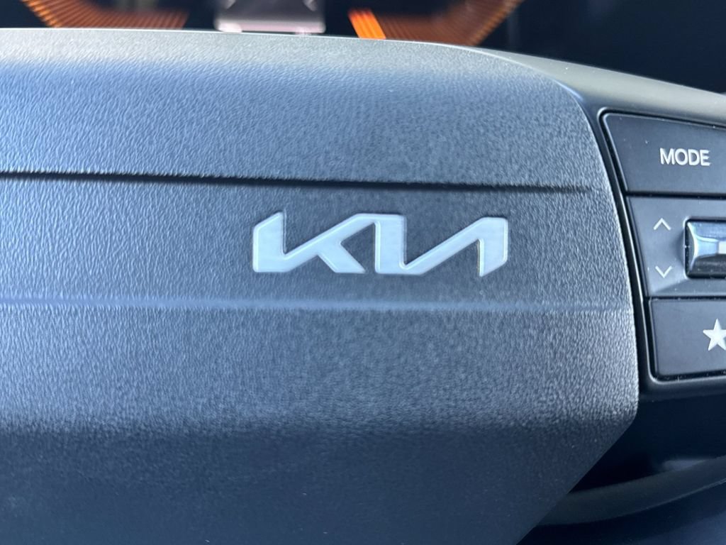 Used 2025 Kia K4 FWD image 37