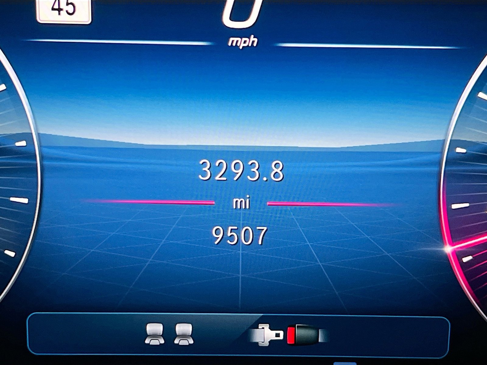 Used 2024 Mercedes-Benz CLE 450 4MATIC Coupe image 8