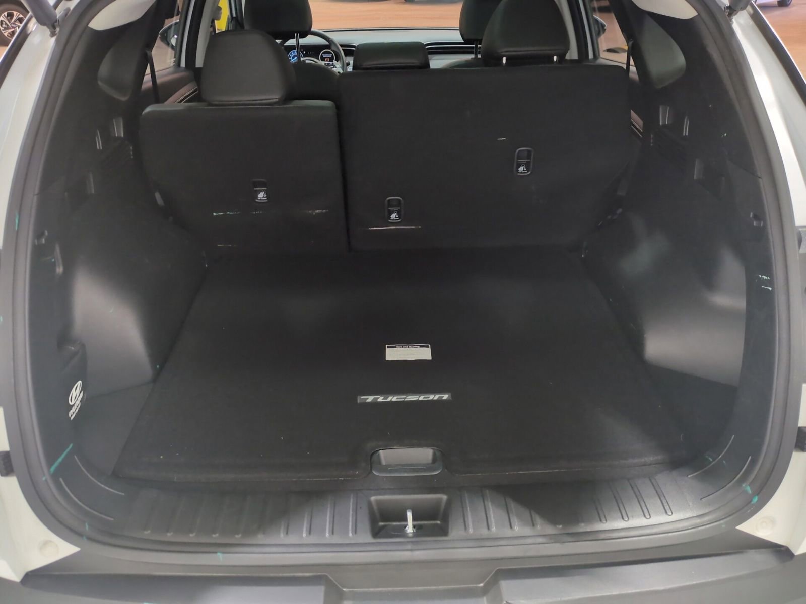 Certified 2023 Hyundai Tucson SEL AWD/4WD image 12
