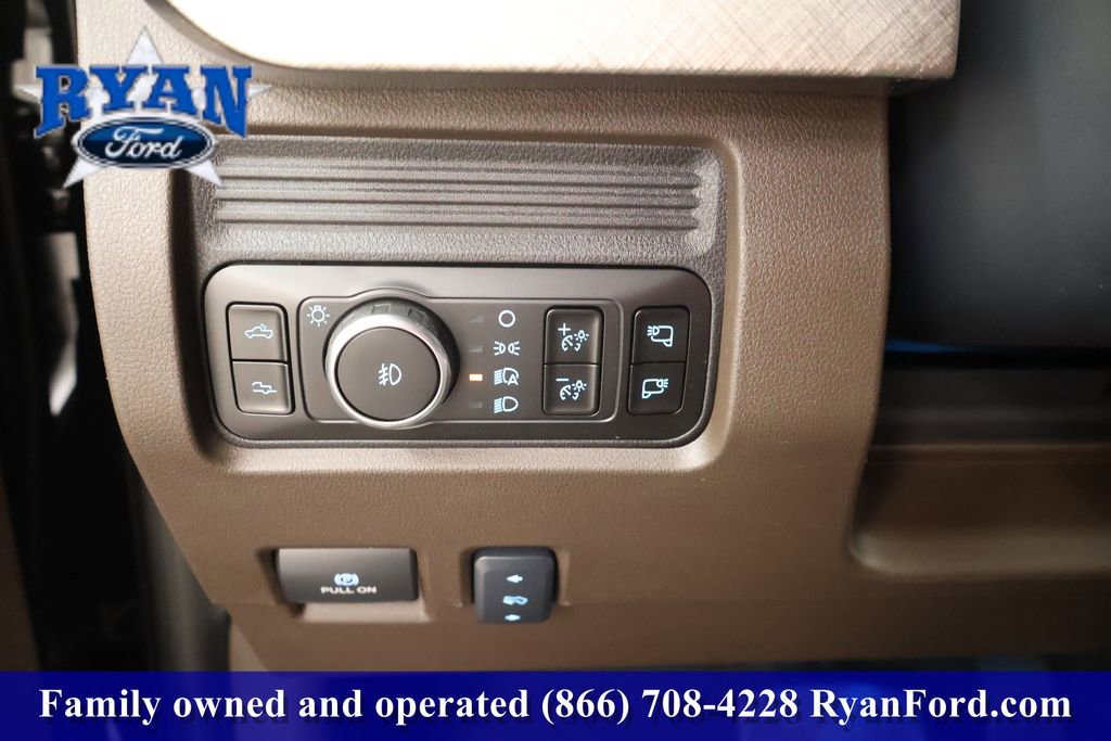 New 2026 Ford F250 King Ranch w/ FX4 Off-Road Package image 26