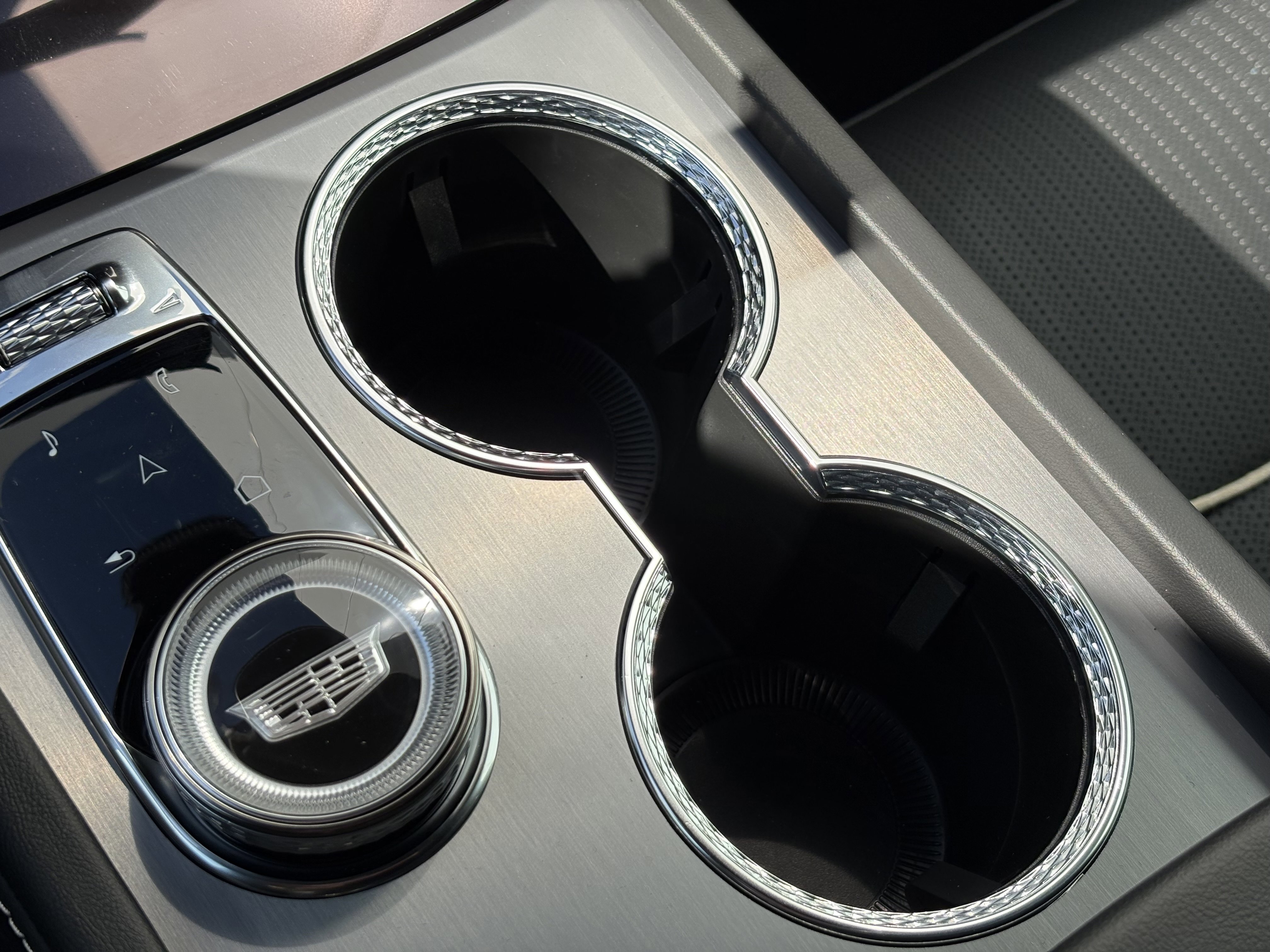 New 2026 Cadillac Vistiq Luxury w/ LPO, Floor Liner Package image 29