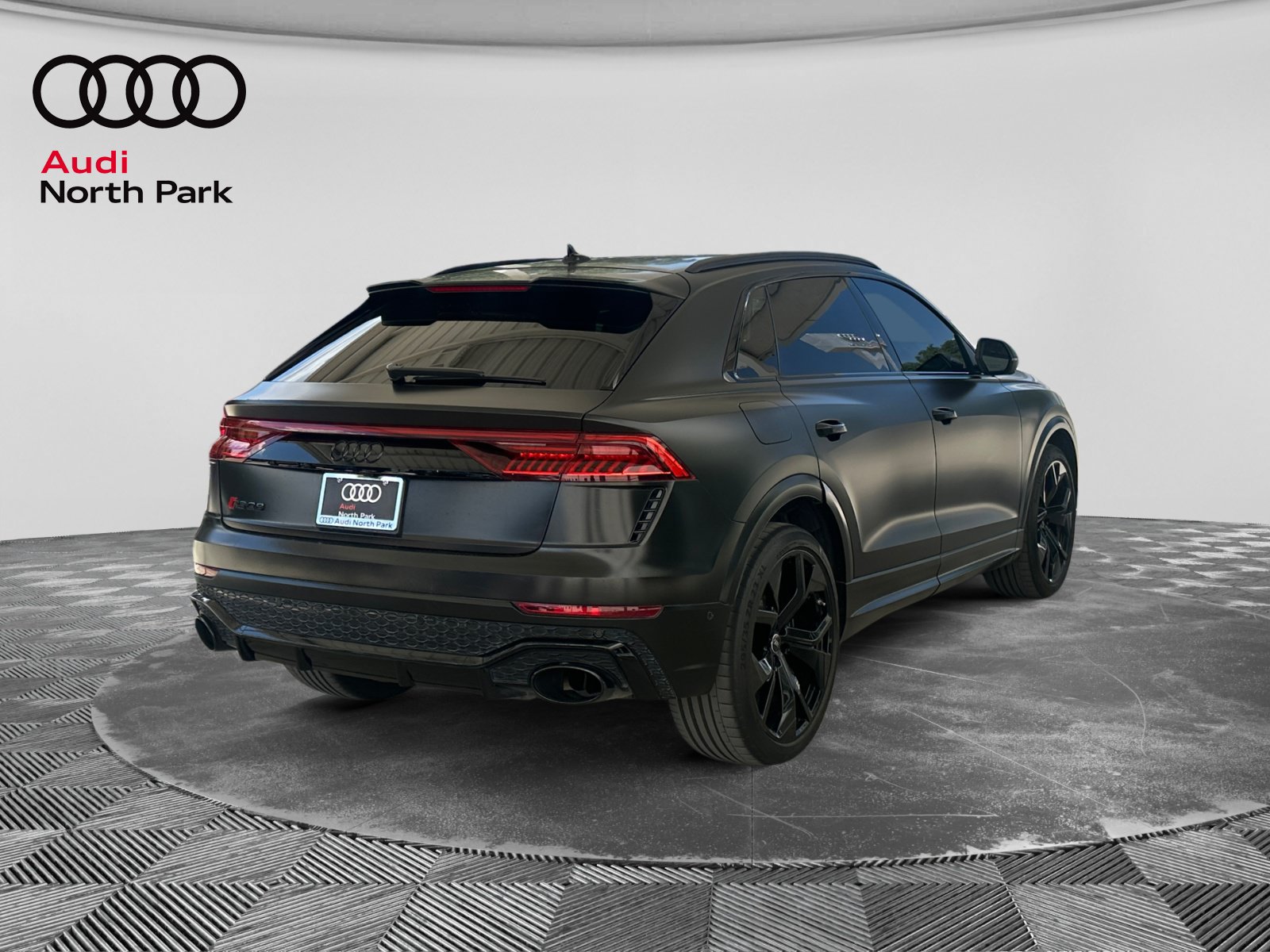 Used 2022 Audi RS Q8 w/ Black Optic Package AWD/4WD image 5