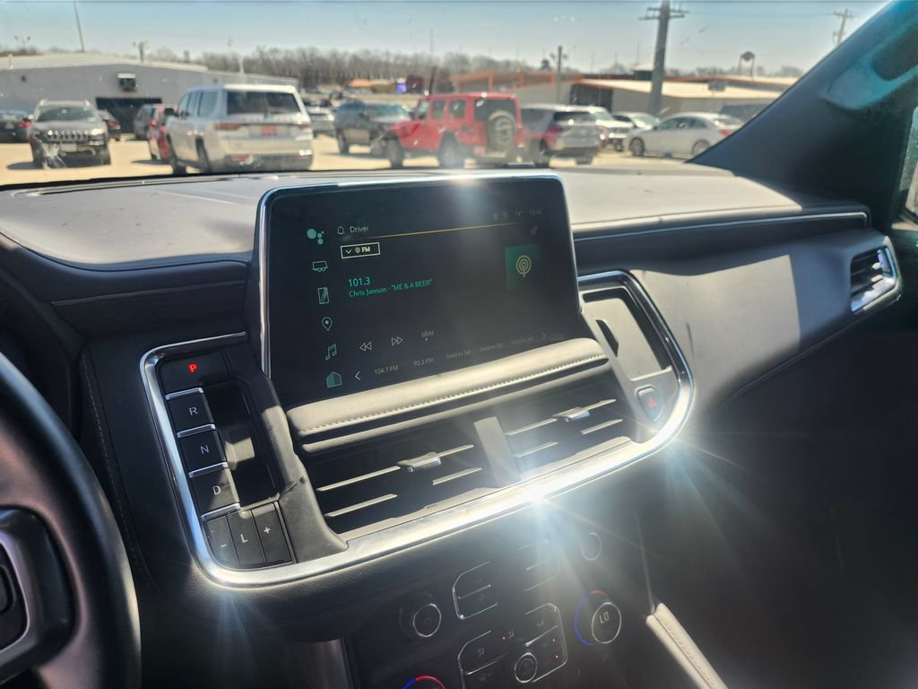 Used 2024 Chevrolet Tahoe LT RWD image 17