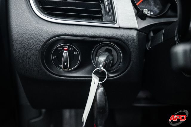 Used 2015 Porsche Macan Turbo image 62