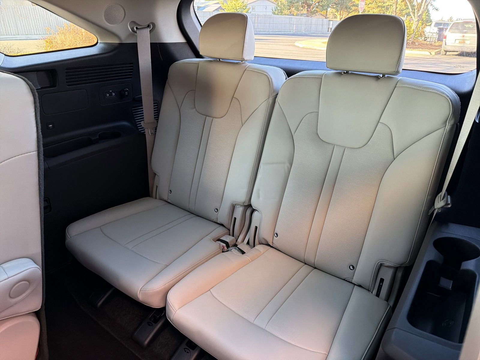 New 2026 Kia Sorento EX w/ EX Premium Package AWD/4WD image 15