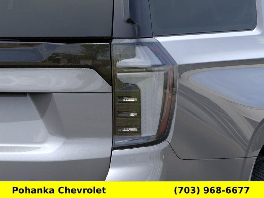New 2026 Chevrolet Suburban LT w/ Comfort Package AWD/4WD image 11
