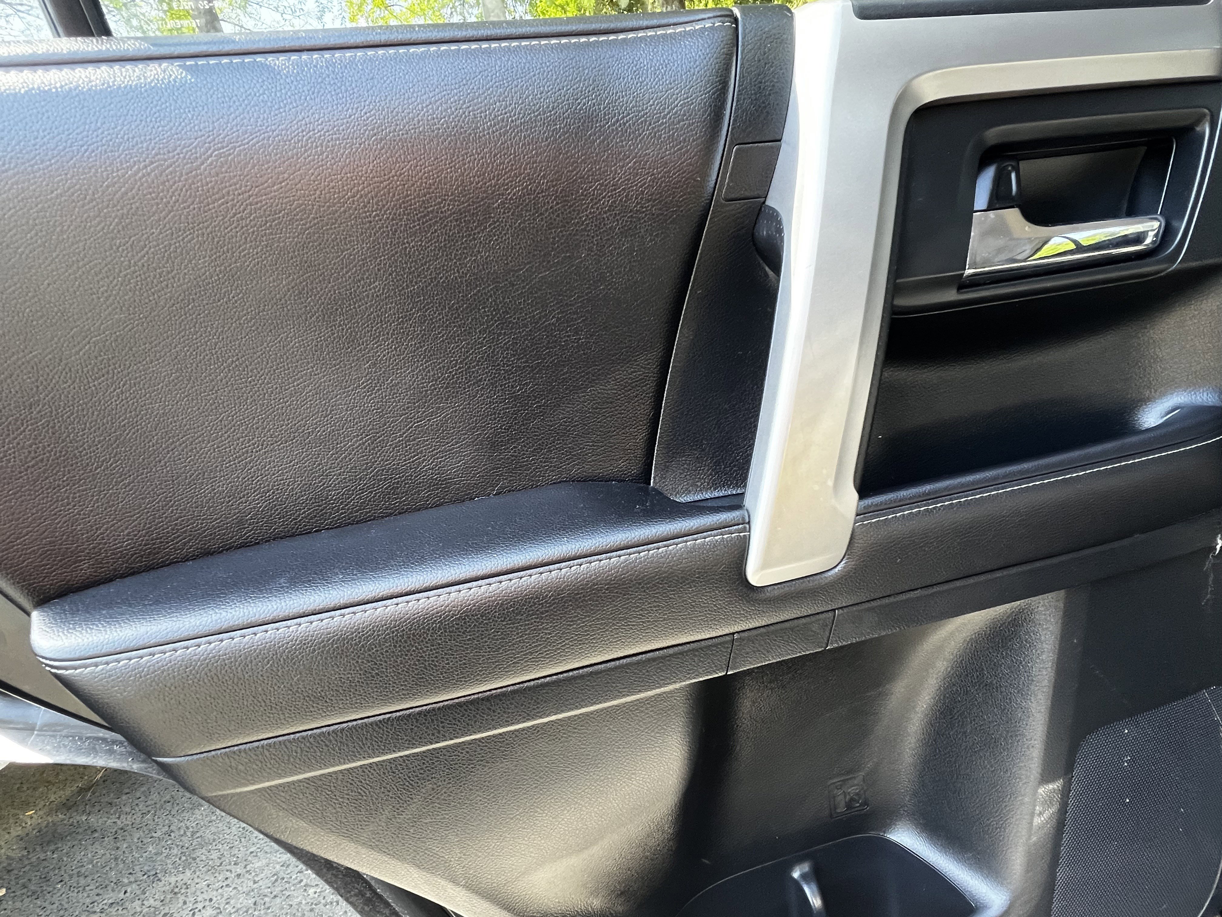 Used 2016 Toyota 4Runner SR5 Premium RWD image 30