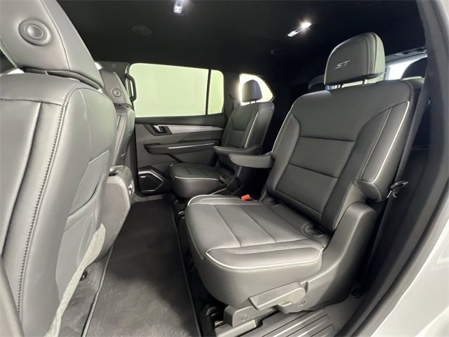 Certified 2025 Buick Enclave Sport Touring image 25