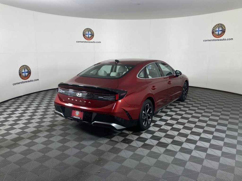 Used 2024 Hyundai Sonata SEL image 17