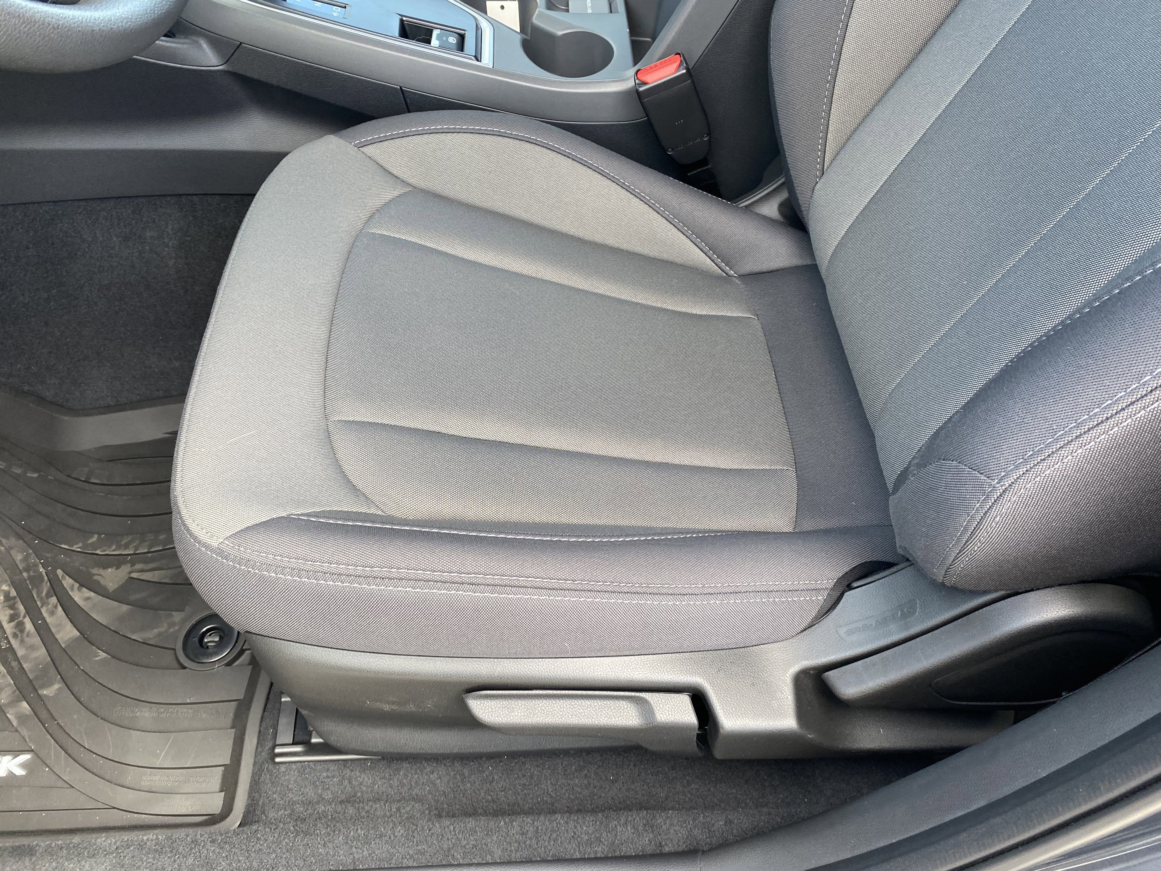Used 2025 Subaru Crosstrek 2.5i Premium w/ Crosstrek Mirror Package image 15