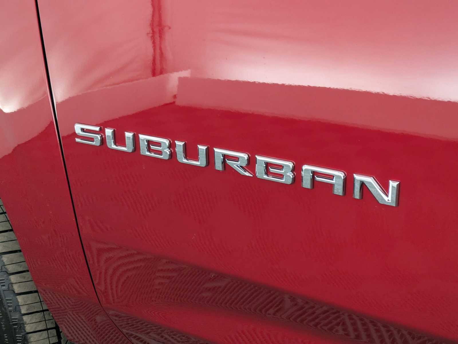 New 2026 Chevrolet Suburban High Country image 11