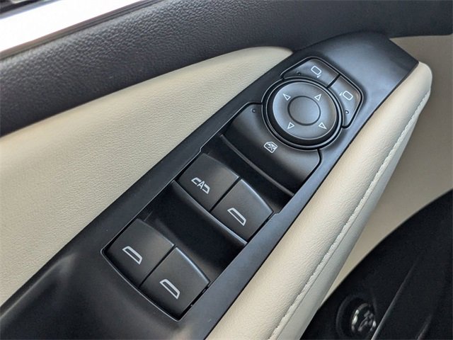 Used 2022 Buick Enclave Essence w/ Experience Buick Package image 27