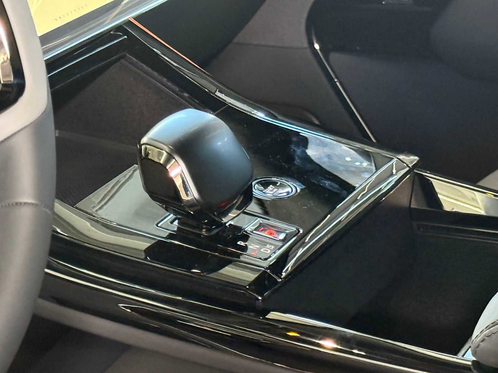New 2025 Land Rover Range Rover Sport SV Edition Two image 22