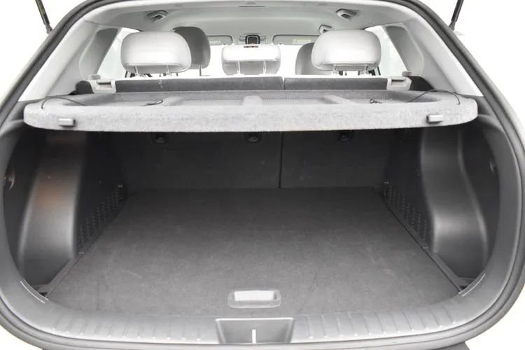 Used 2025 Hyundai Kona SEL FWD image 16